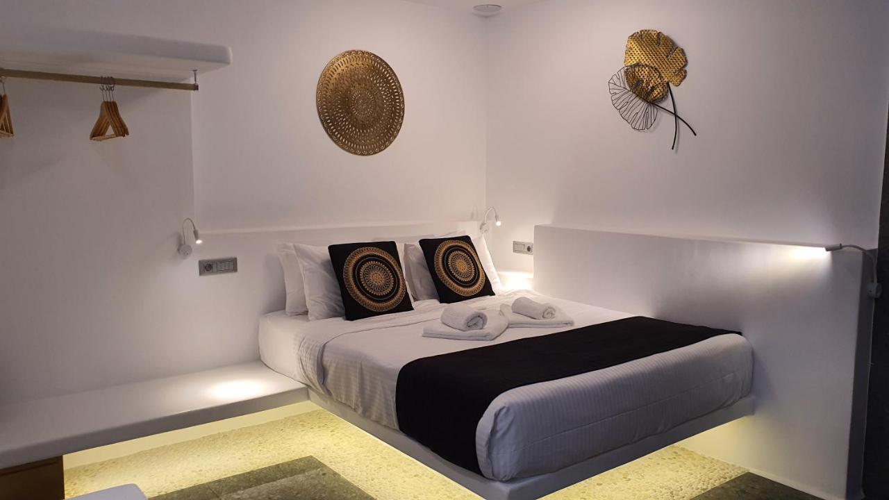 Mykonos Double Luxury Mini Suites - Adults Only أنو ميرا المظهر الخارجي الصورة