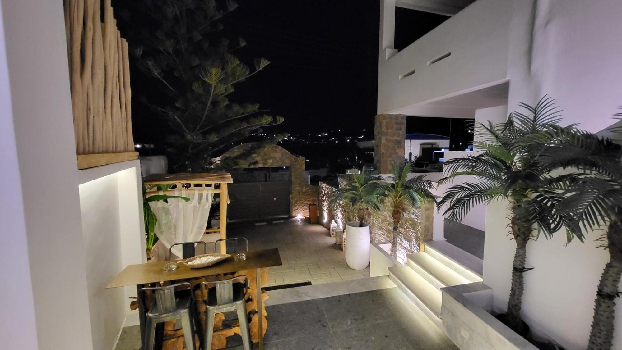 Mykonos Double Luxury Mini Suites - Adults Only أنو ميرا المظهر الخارجي الصورة